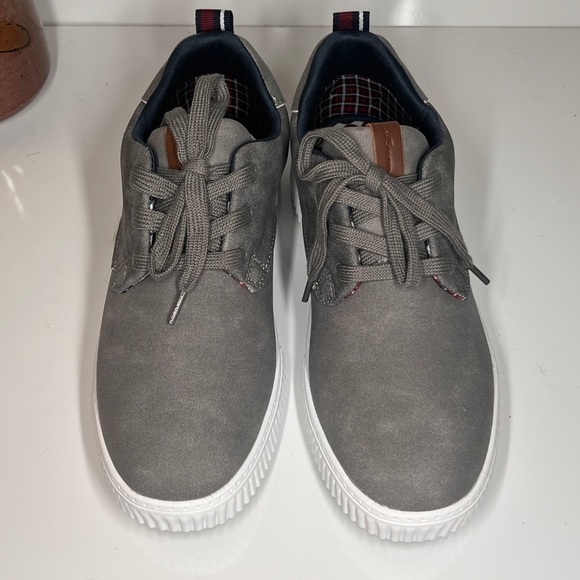 BEN SHERMAN Markus Oxford II Gray suede sneakers‎ size 9. - Picture 10 of 10